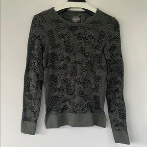 Athleta Women’s Dark Floral Patterned Knit Top Large